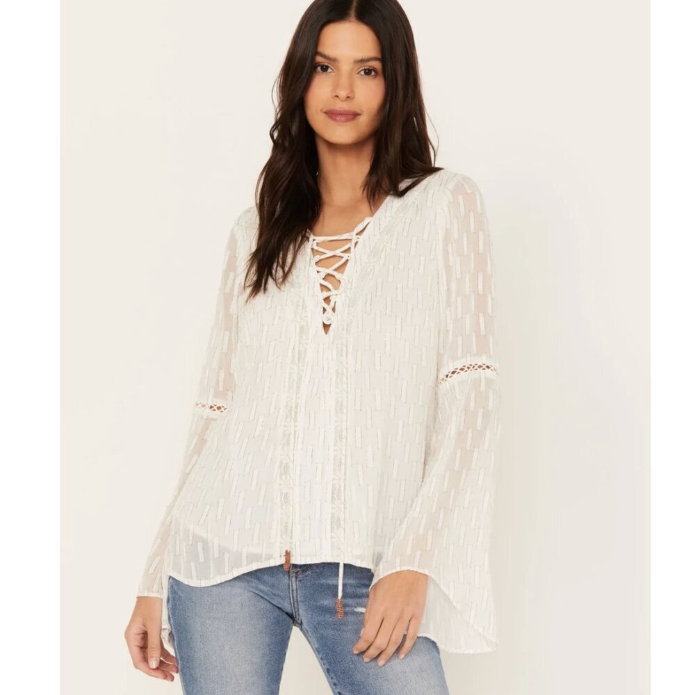 Idyllwind Azelea Cream Lace-Up Long Sleeve Pullover Blouse. Size Extra Large